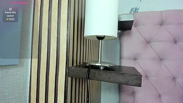 aria  monroe online show from February 27, 2026, 11:43 am