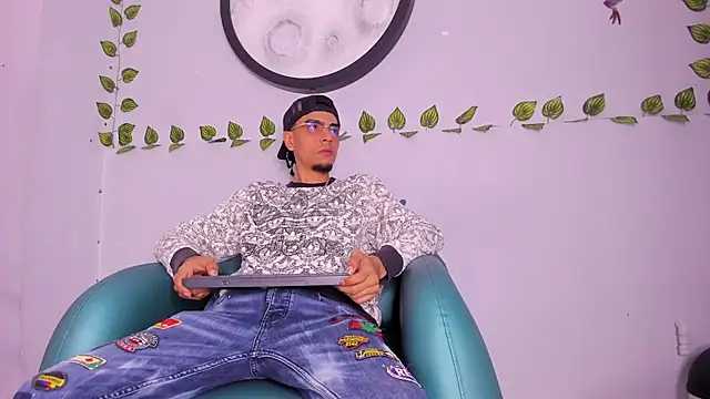 Endrick-23 online show from March 12, 2026, 3:45 am