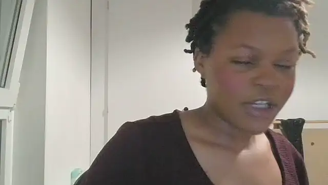 DolliaStarz online show from March 2, 2026, 6:26 pm