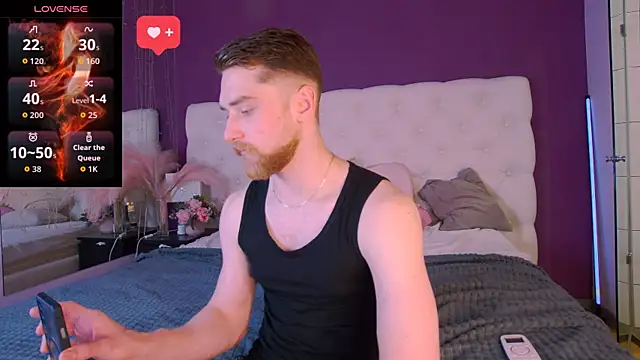 Dexter Raze online show from March 31, 2026, 11:05 pm