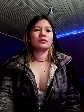 Persefone1331 online show from February 23, 2026, 11:24 pm