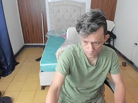 juan and luke online show from April 17, 2026, 12:08 pm