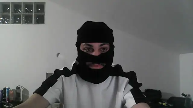 ptcasalprive online show from March 1, 2026, 10:01 pm