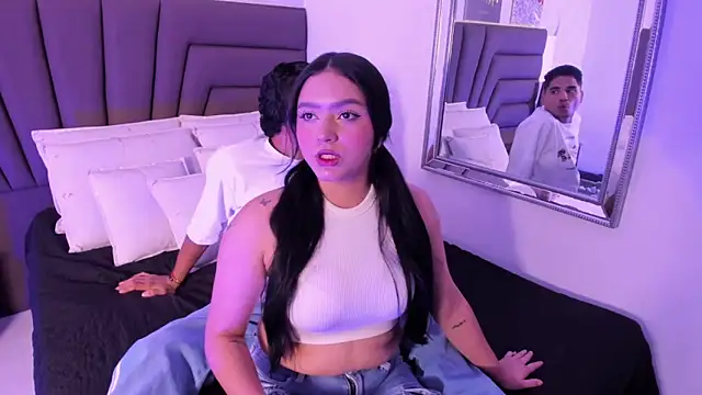 Snapshot of JhoanAndScarlet chatting on February 26, 2026, 3:38 am JhoanAndScarlet online show from February 26, 2026, 3:38 am