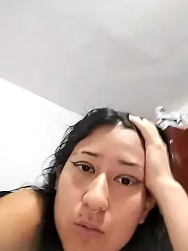 Snapshot of Velvetmoodcute chatting on April 8, 2026, 3:23 pm Velvetmoodcute online show from April 8, 2026, 3:23 pm