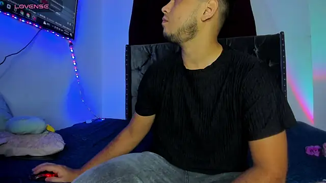 Fox couple69 online show from March 7, 2026, 4:31 am