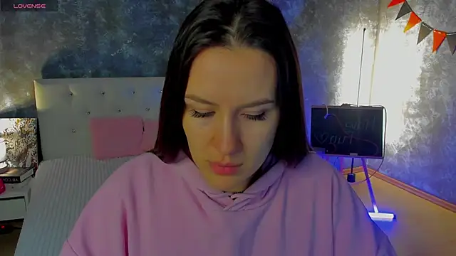 asti bubbles online show from April 21, 2026, 12:34 am