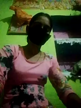 wifedesi7050 online show from March 31, 2026, 3:56 pm