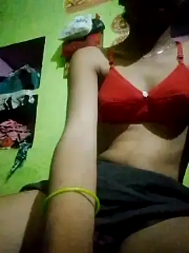 wifedesi7050 online show from May 10, 2026, 4:45 pm
