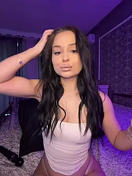 Snapshot of Olivia_Noor chatting on May 17, 2026, 4:58 pm Olivia Noor online show from May 17, 2026, 4:58 pm