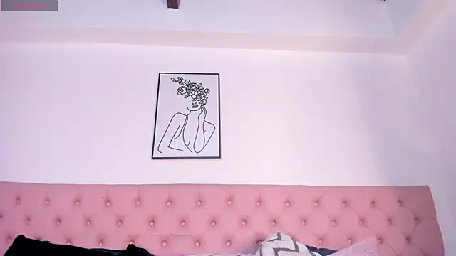 ZeynepYilmaz online show from March 17, 2026, 3:44 am