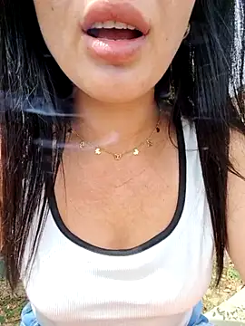halii21 online show from July 24, 2026, 12:47 pm