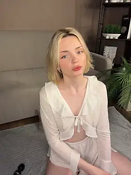 MaryFlare online show from March 15, 2026, 11:44 pm