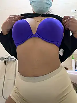 sessy grl online show from February 25, 2026, 5:39 am