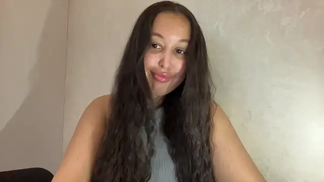 Dana 005 online show from May 7, 2026, 10:26 pm