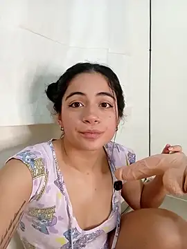 Mariian Zeller online show from April 9, 2026, 10:31 am