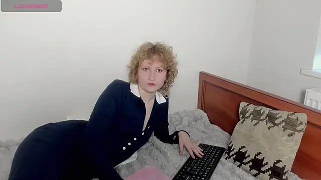 AnnStasia online show from February 23, 2026, 3:42 pm