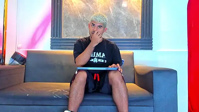 Latins on fire online show from March 2, 2026, 7:10 pm