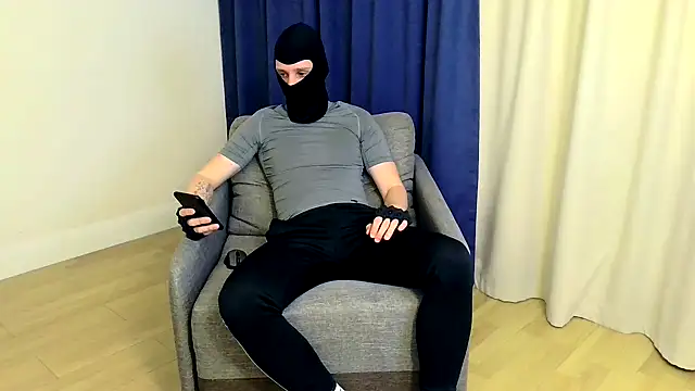 RyanRubber online show from April 18, 2026, 8:53 pm