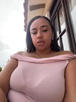 Snapshot of Eyssha chatting on March 30, 2026, 1:45 pm Eyssha online show from March 30, 2026, 1:45 pm