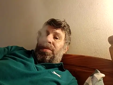 stud2512 online show from February 27, 2026, 1:00 pm