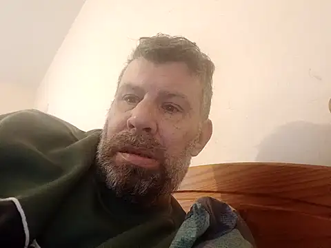 stud2512 online show from March 8, 2026, 10:52 am