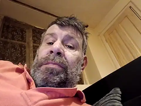 stud2512 online show from March 23, 2026, 7:07 pm