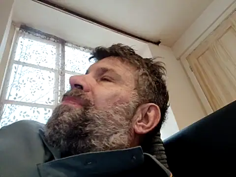 stud2512 online show from March 30, 2026, 5:03 pm