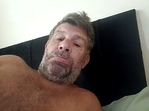 Snapshot of stud2512 chatting on July 1, 2026, 7:54 am stud2512 online show from July 1, 2026, 7:54 am