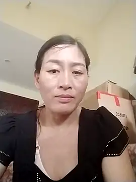 lris-Beauty77 online show from March 28, 2026, 7:19 am