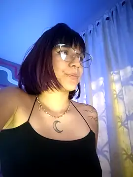 ElowenVirelle online show from February 26, 2026, 7:07 am