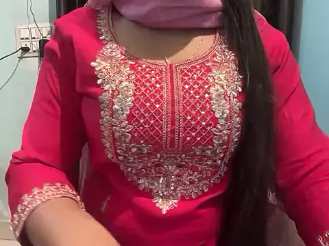 Avneet kaurr1 online show from March 1, 2026, 1:40 am