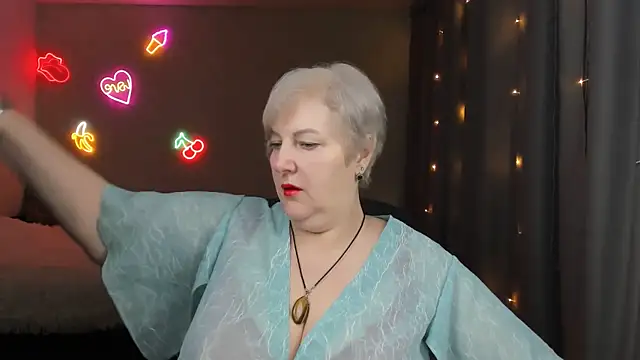 Mary-Leee online show from April 9, 2026, 4:23 am