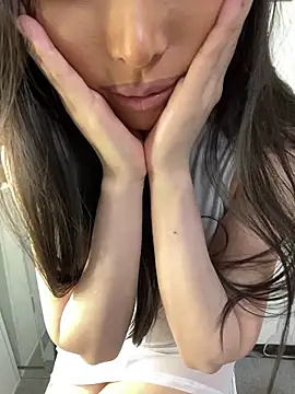 Snapshot of Juria_na chatting on March 2, 2026, 10:22 am Juria na online show from March 2, 2026, 10:22 am