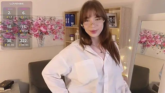 Jennin Hearl online show from March 19, 2026, 10:19 am