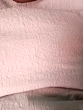 Snapshot of Angel_lsra1 chatting on March 1, 2026, 5:42 am Angel lsra1 online show from March 1, 2026, 5:42 am