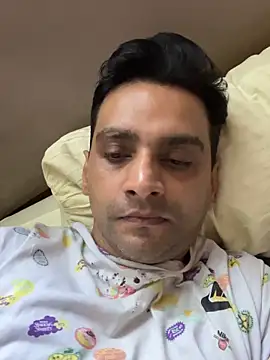 online4u08 online show from March 9, 2026, 5:17 pm