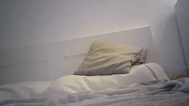 dimitriyk online show from April 27, 2026, 5:49 am