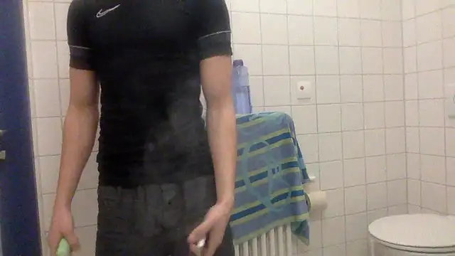 germankink18 online show from March 4, 2026, 2:34 pm