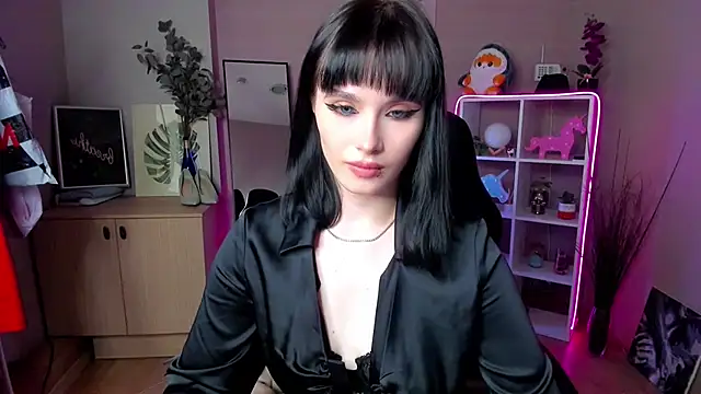Snapshot of demetra__ chatting on February 28, 2026, 8:37 am demetra online show from February 28, 2026, 8:37 am