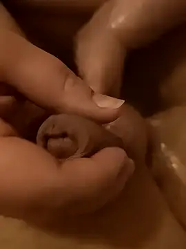 TwilledOverbite online show from March 22, 2026, 7:39 pm