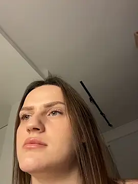 UnholyAmy online show from April 3, 2026, 6:17 pm