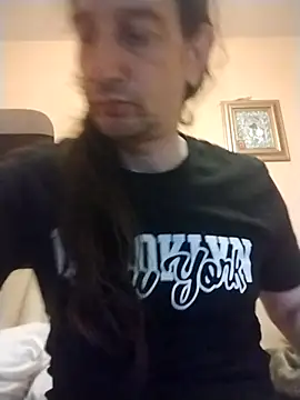 pursy5423 online show from May 29, 2026, 10:30 pm