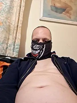 Supermoto000 online show from April 29, 2026, 2:37 am