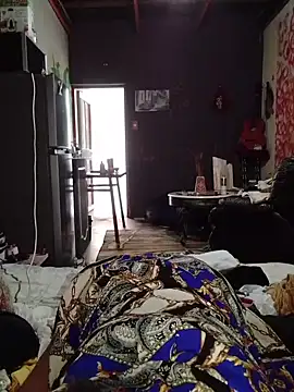 Cocolisiouss online show from April 2, 2026, 1:20 pm