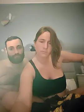 SamanthaRed online show from May 2, 2026, 3:00 am