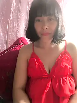 Snapshot of juicy-milu chatting on July 9, 2026, 5:44 am juicy-milu online show from July 9, 2026, 5:44 am