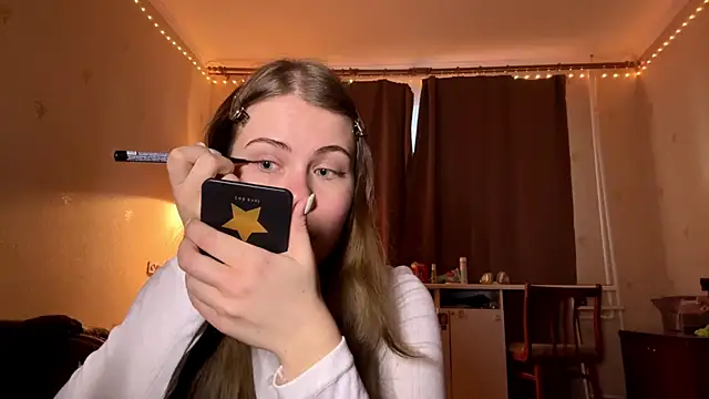 Snapshot of Amy_Maev chatting on February 24, 2026, 1:09 pm Amy Maev online show from February 24, 2026, 1:09 pm