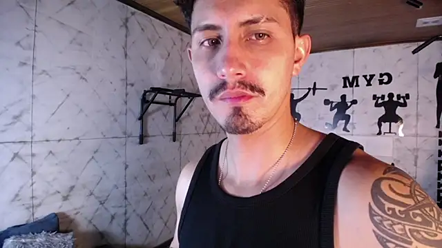 Snapshot of kamal_wolff chatting on February 23, 2026, 12:24 pm kamal wolff online show from February 23, 2026, 12:24 pm