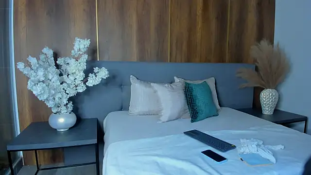 Tiffanyy Lam online show from February 26, 2026, 9:25 pm